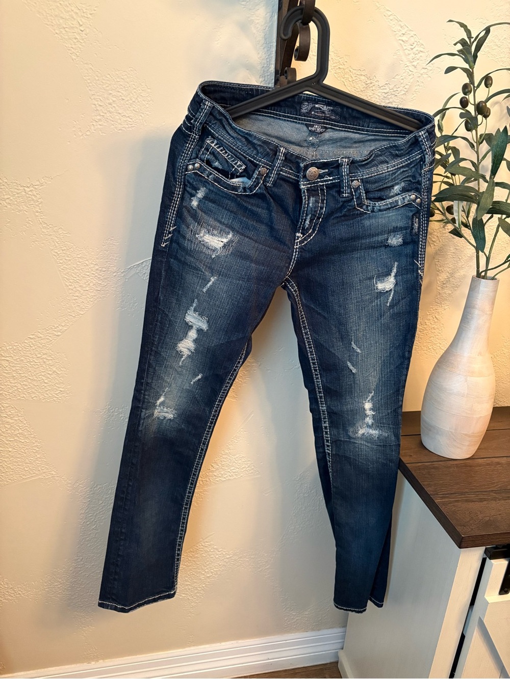Silver Jeans Dark Blue Skinny Distressed Women's Jeans